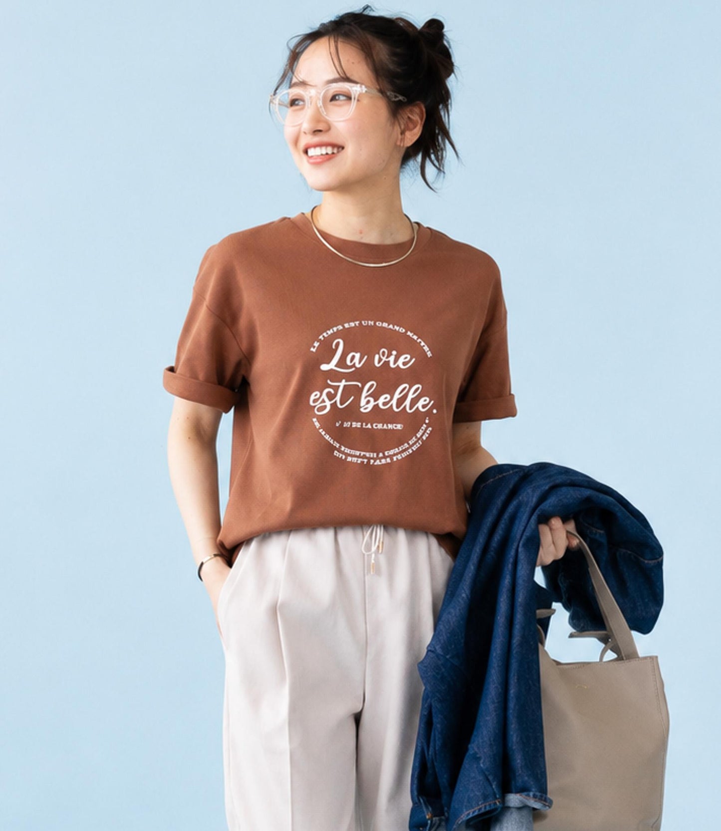 クールタッチLa vie est belleTシャツ