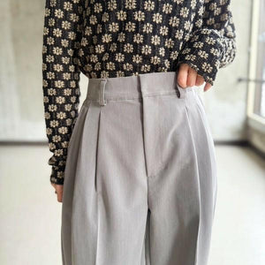 美シルエットストレートパンツ