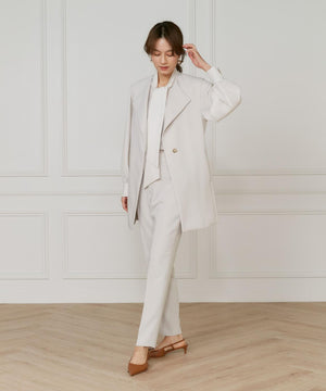 ボウタイブラウス