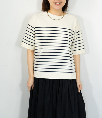 ハーフスリーブニット