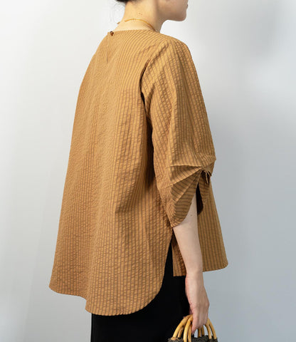 サッカーストライプブラウス