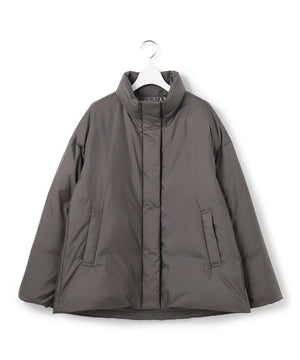 ステッチレス フーデット ダウン