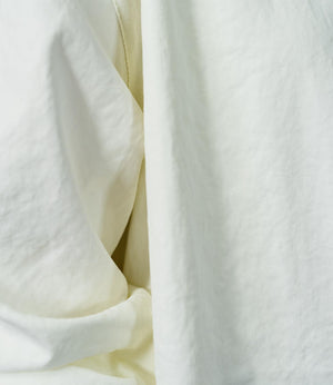 バックギャザーシャツ