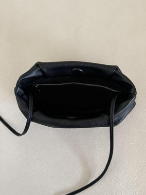 wander around pochette