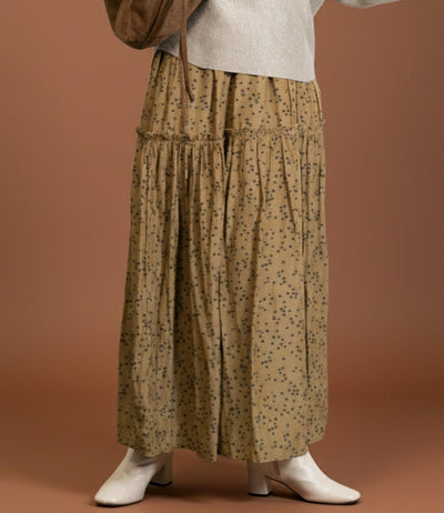 シャイニーティアードスカート