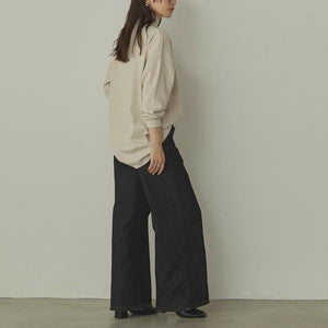 やわもちコクーンハイネックニット