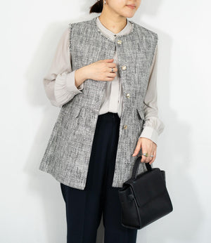 パウダーサテンギャザーブラウス