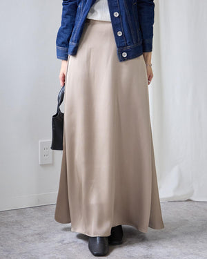 微光沢サテンナロースカート