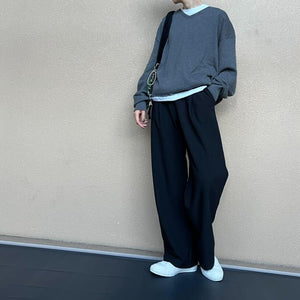 カシミアVネックニット