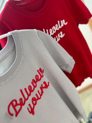 刺繍ロゴニット