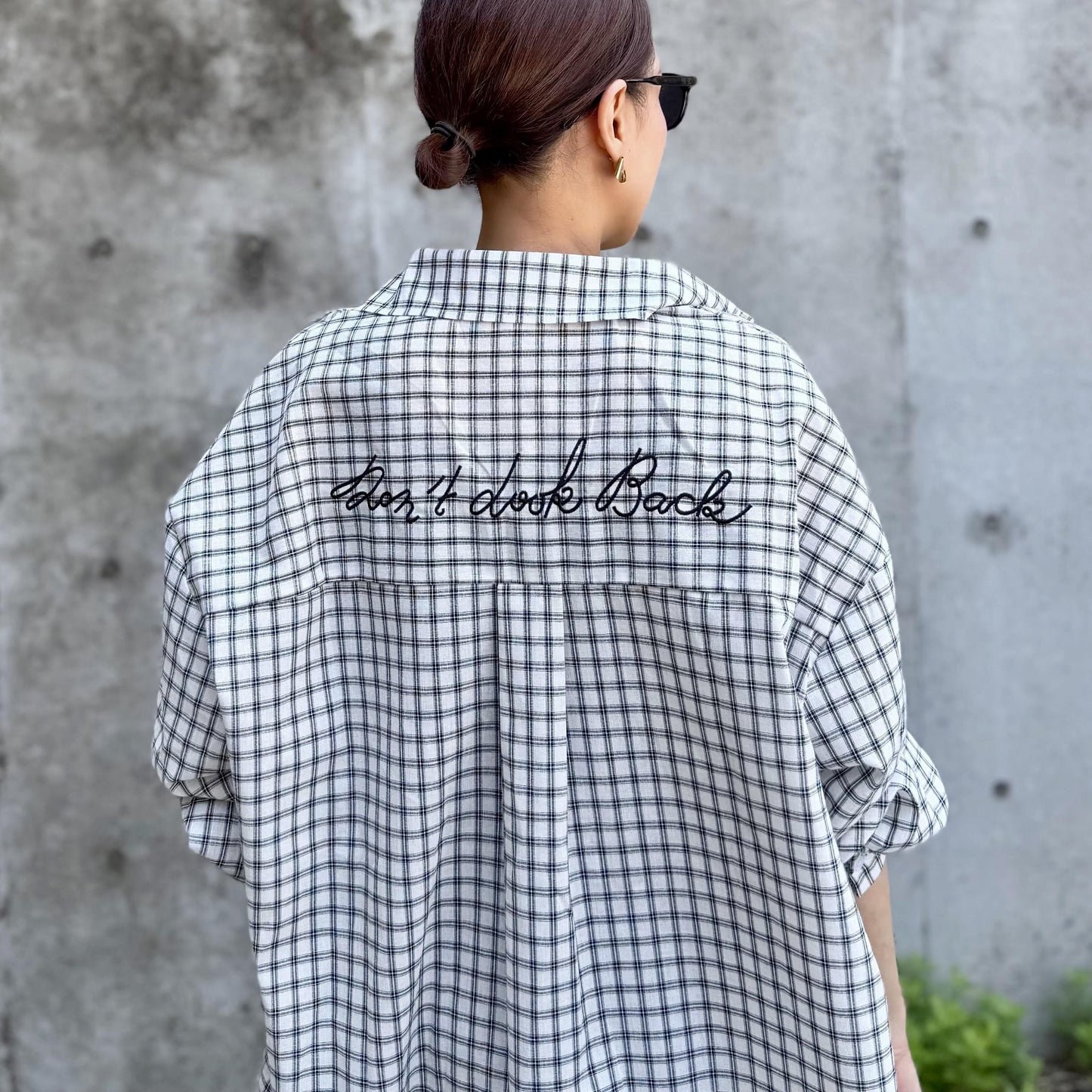 Don't look Back バックロゴ刺繍 チェックシャツ