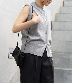 ラメニットベストトップス