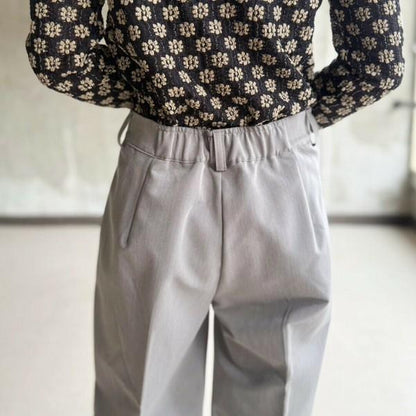 美シルエットストレートパンツ