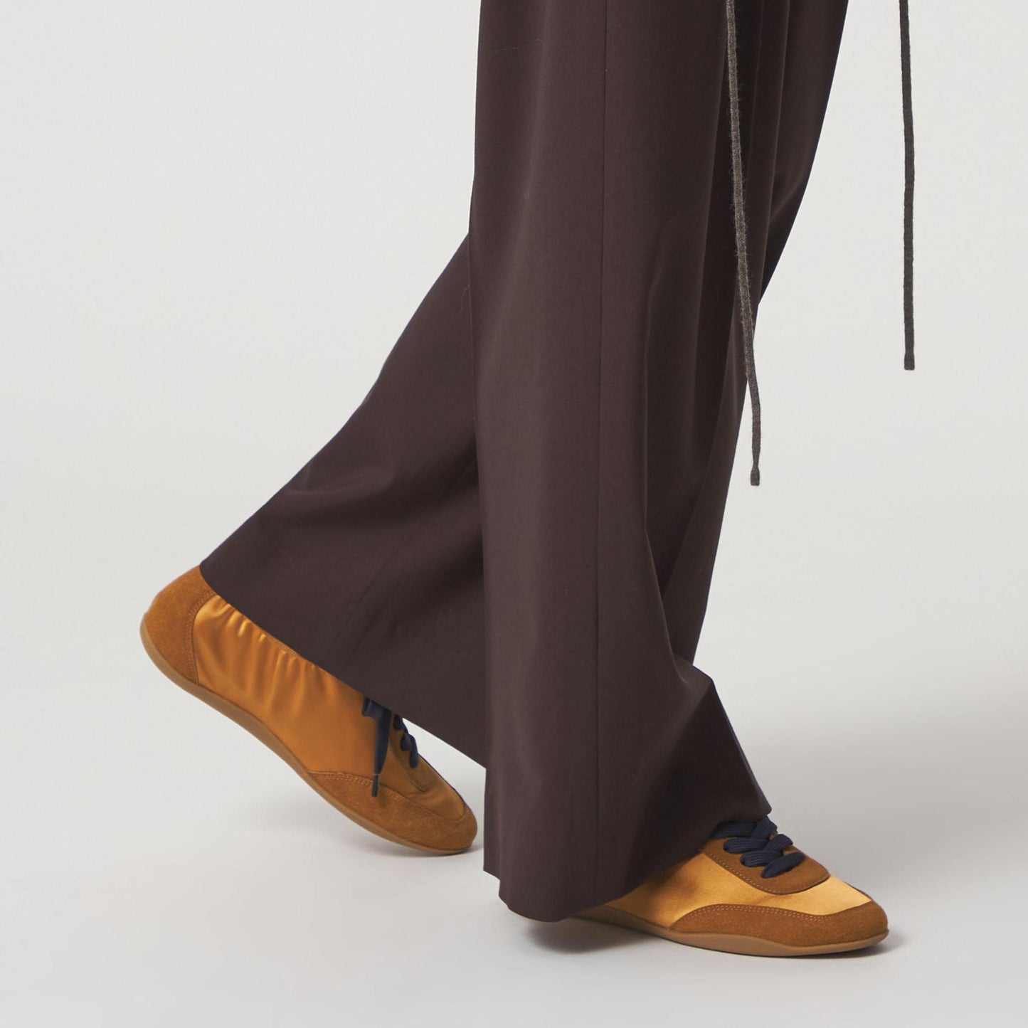 シャーリングトップ スニーカー15↑