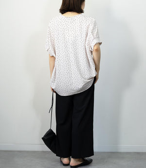 接触冷感袖タックカットソー