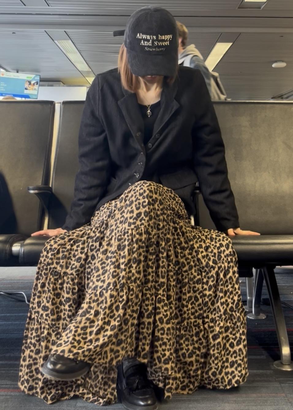 コーデュロイ刺繍ロゴキャップ