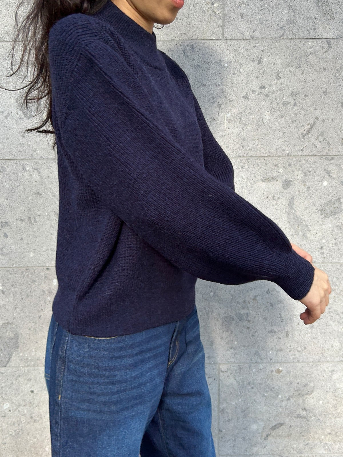 ハイネックボリュームスリーブニット