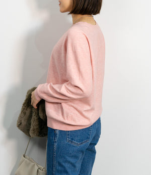 ソフトカシミアクルーネックニット