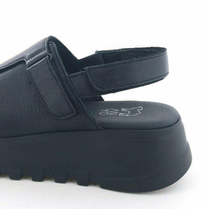 厚底カバーサンダル