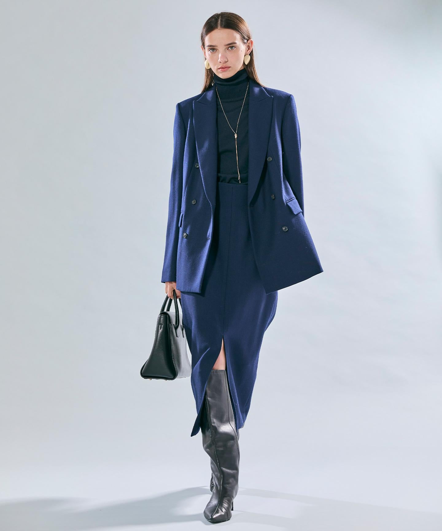 LA MONNAIE / バイカラーウールタートルニット