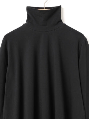 MidiUmi ハイネックフレアプルオーバー