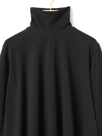 MidiUmi ハイネックフレアプルオーバー