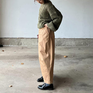 タックワイドチノパンツ