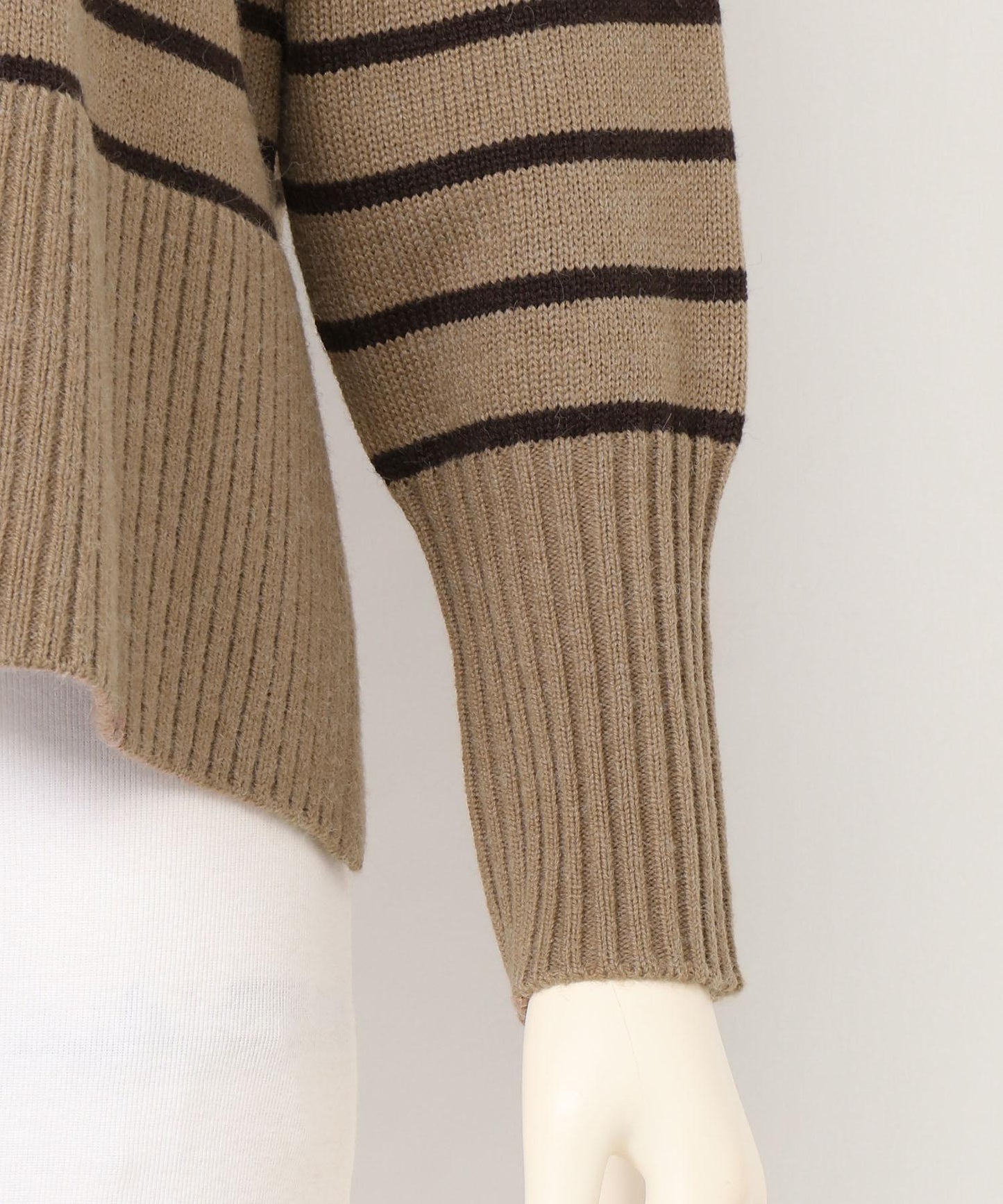 ボーダー柄ニット