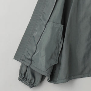 ナイロンツイル ジップブルゾン