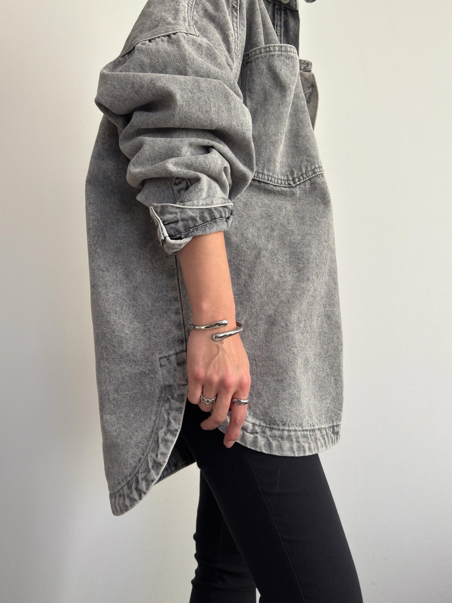 デニムオーバーシャツジャケット