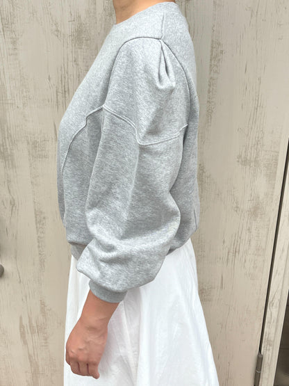 パフスウェットシャツ