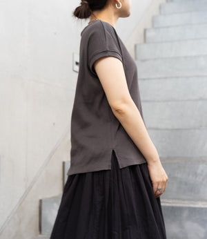 ミニリブフレンチスリーブトップス