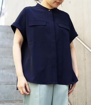 きれいめフラップサファリブラウス