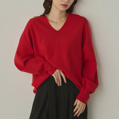やわもちVネックニット
