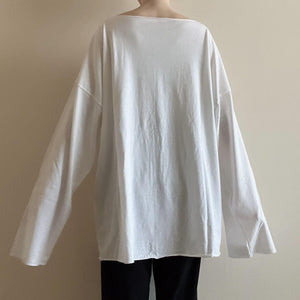 ダボダボルーズロンT