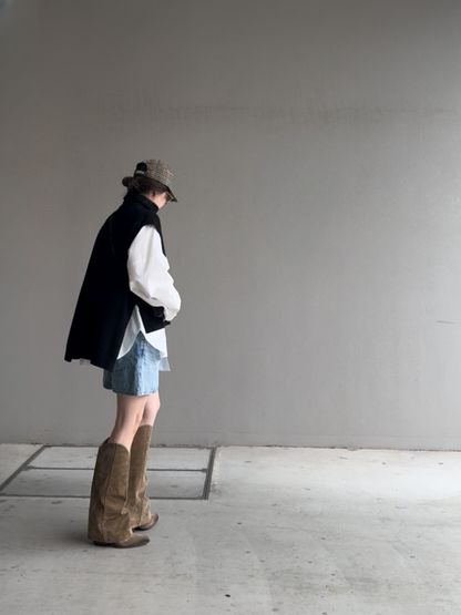 タートルネックスリットベスト