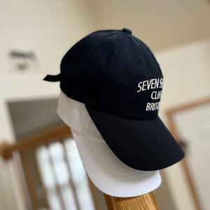 レタリング刺繍キャップ