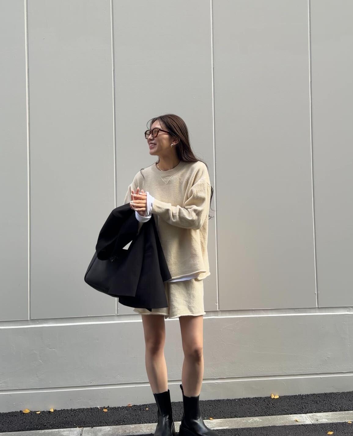 リラックスショートニットアップ