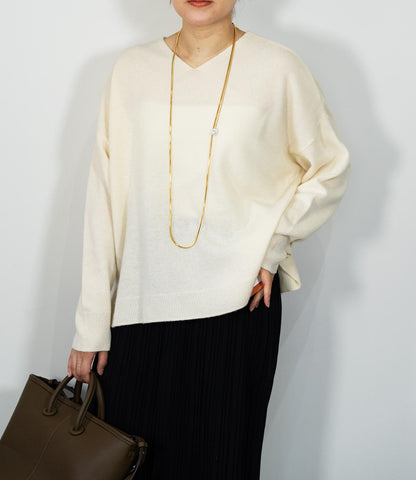 カシミアライク2wayニット