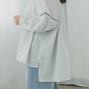 エンブロイダリーエアリーブラウス