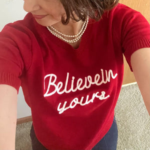 刺繍ロゴニット