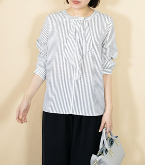 綺麗めストライプフリルタイブラウス