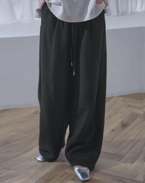 ドロストイージーパンツ