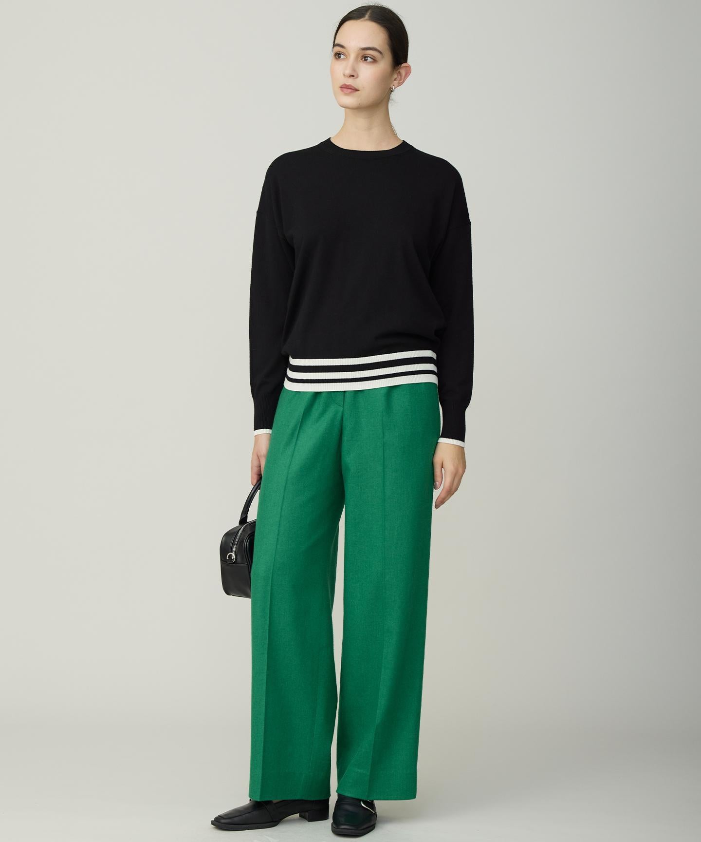 ウォッシャブルライトウール ストレートパンツ