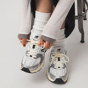 ＜New Balance＞U530ESA スニーカー