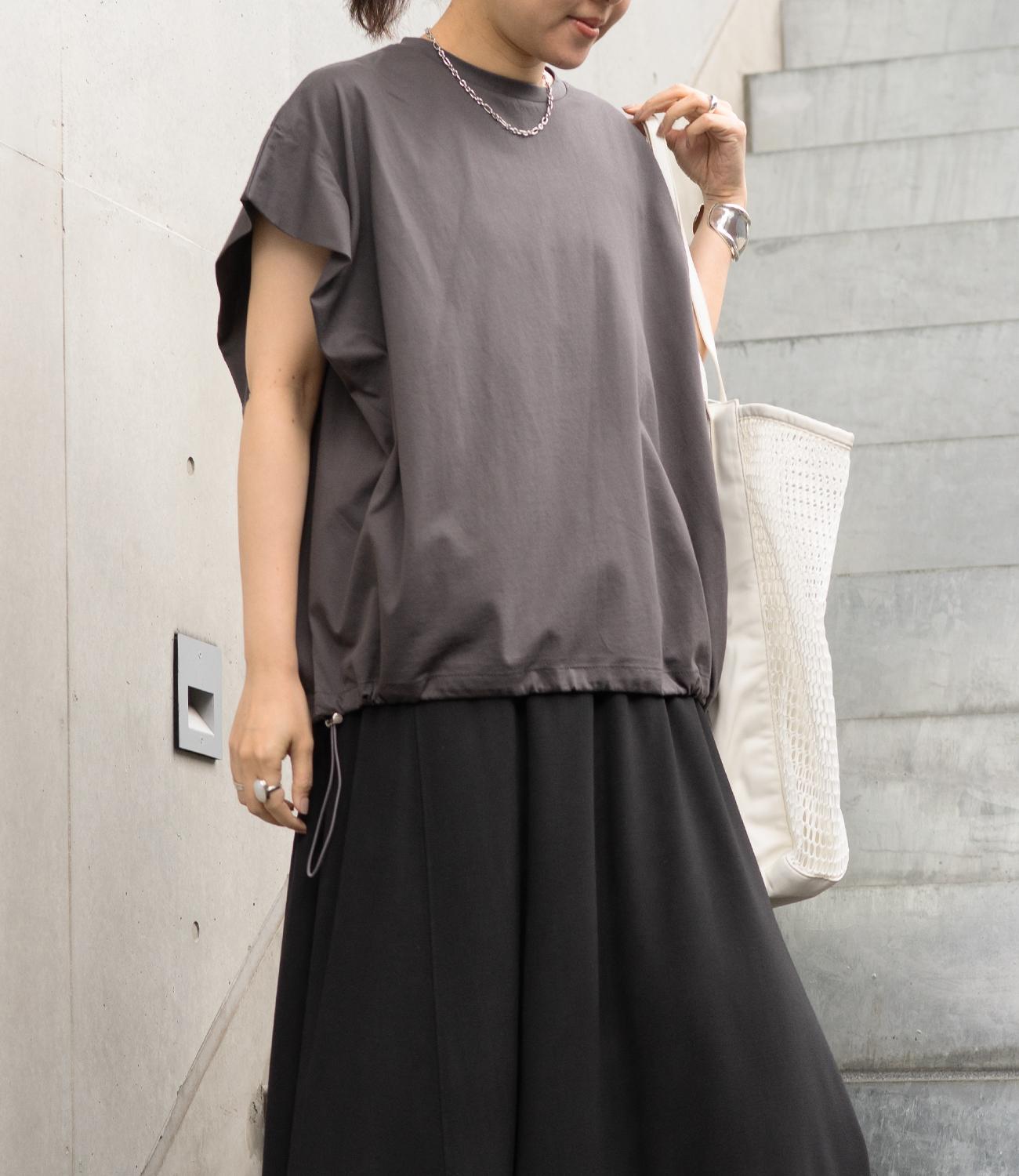 ドロストオーバーフレンチスリーブカットソー