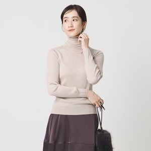 リブ タートルネック ニット