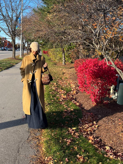 マスタードダッフルコート