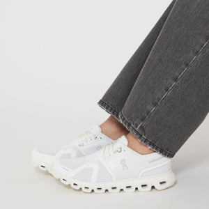 ＜On＞Cloud 6 スニーカー