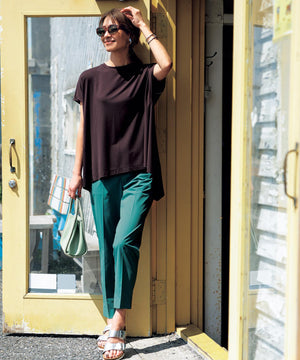 FINE MOVE テーパードパンツ